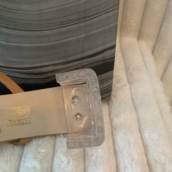 Jeffrey Campbell EPOXY patent sandals - Picture 9 of 12